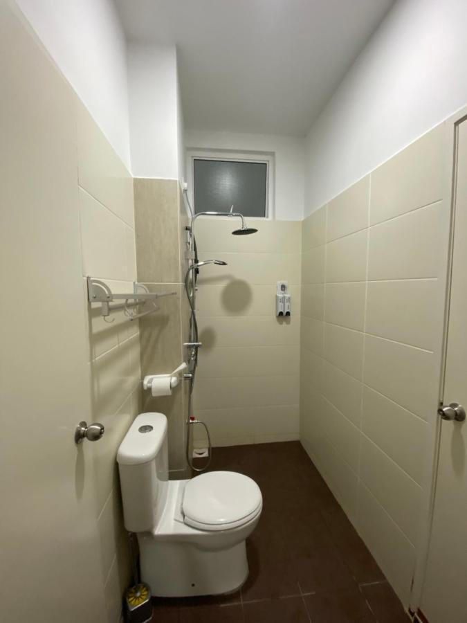 Desaru Happy Guest House D Exterior foto